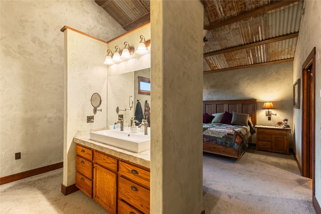 943 Frontage Road, Columbia Falls, MT 59912 photo 53