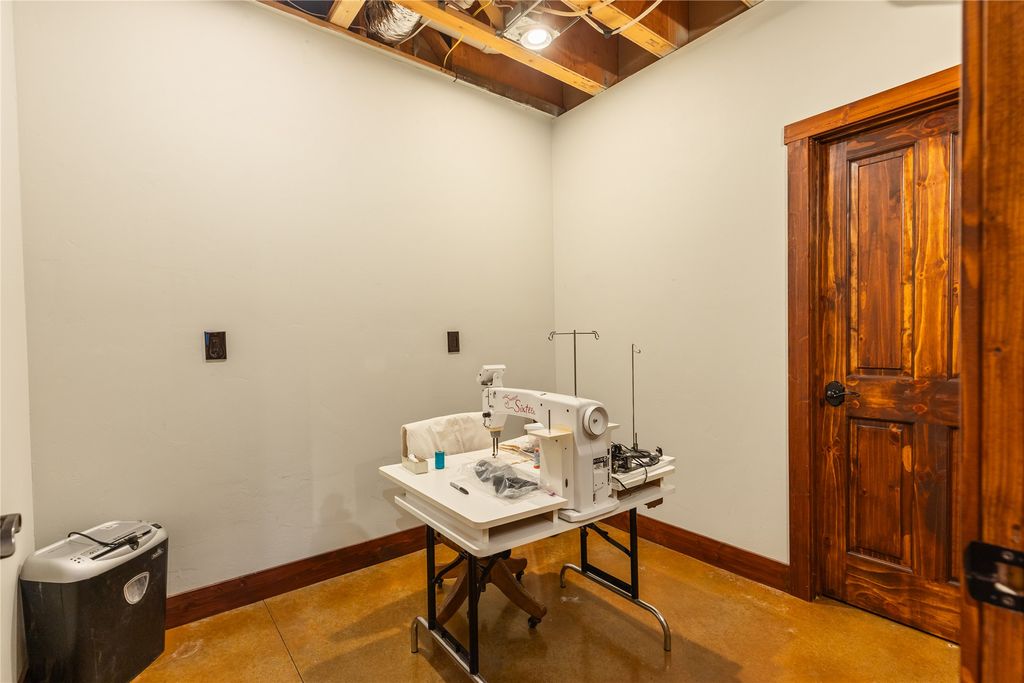 943 Frontage Road, Columbia Falls, MT 59912 photo 77