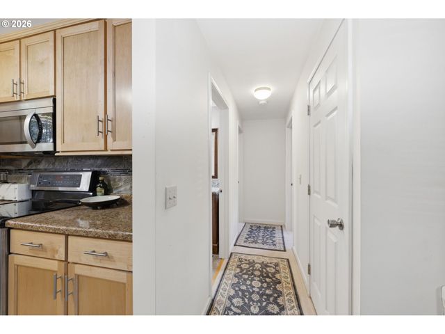 4533 LIBERTY St, Eugene, OR 97402