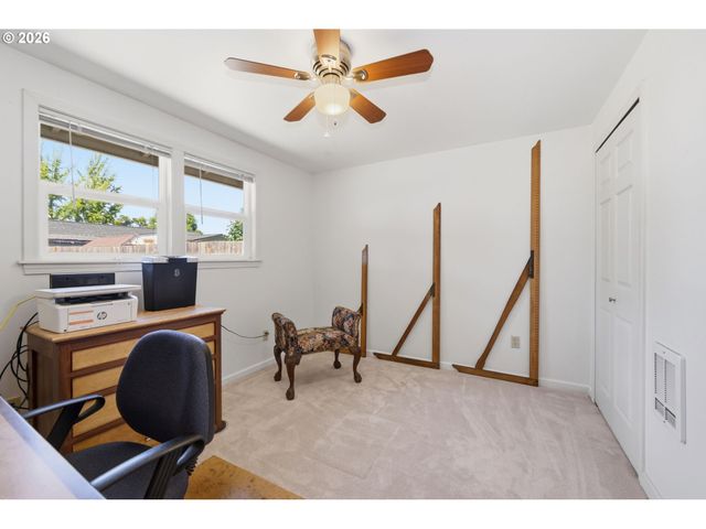 4533 LIBERTY St, Eugene, OR 97402