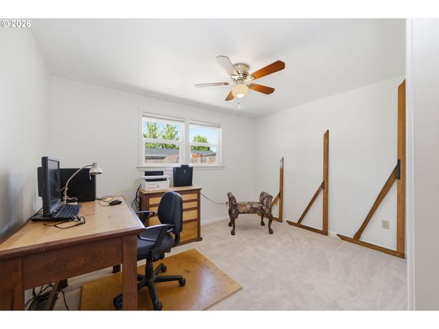 4533 LIBERTY St, Eugene, OR 97402