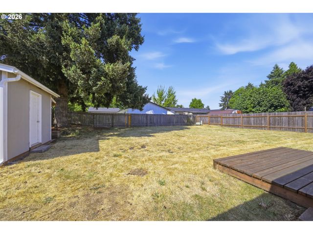 4533 LIBERTY St, Eugene, OR 97402