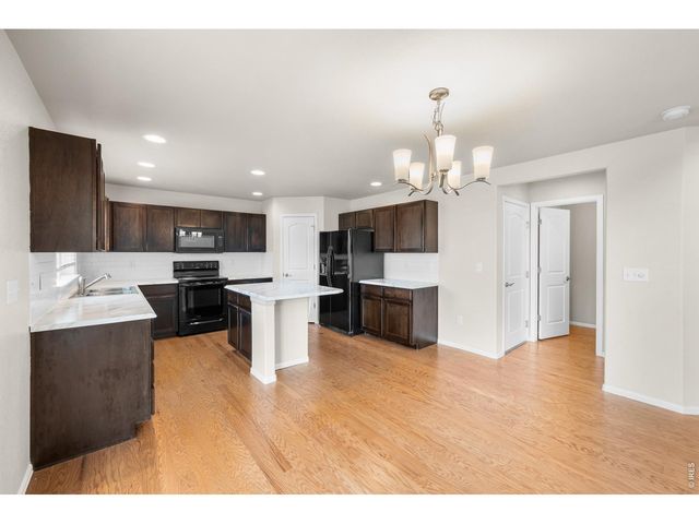 929 Highline Dr, Loveland, CO 80538