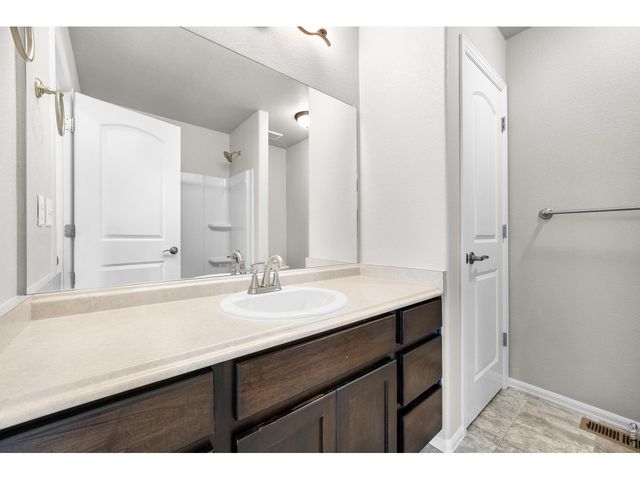 929 Highline Dr, Loveland, CO 80538