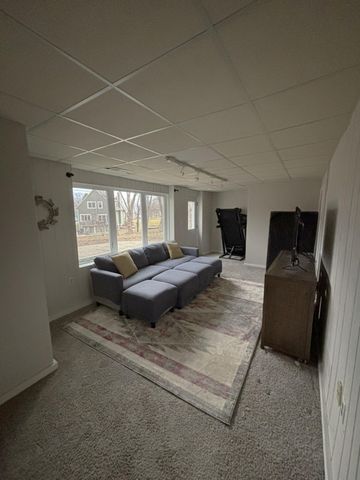 15800 Valley View Road, Eden Prairie, MN 55344