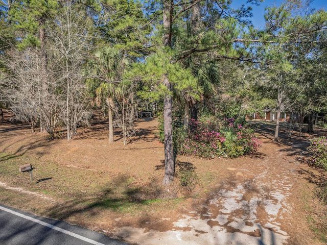 4001 W W Kelley Road, Tallahassee, FL 32311