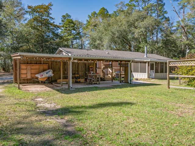 4001 W W Kelley Road, Tallahassee, FL 32311