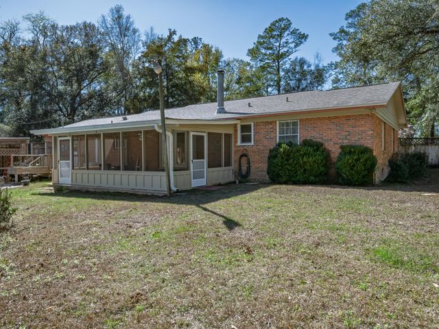 4001 W W Kelley Road, Tallahassee, FL 32311