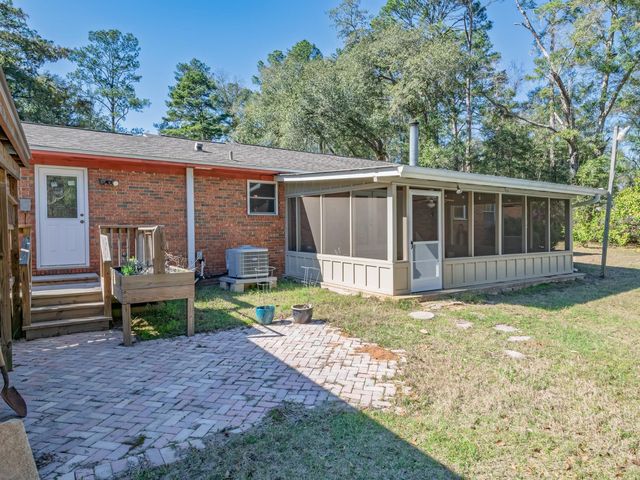 4001 W W Kelley Road, Tallahassee, FL 32311