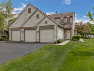 2607 Sheehan Court 201, Naperville, IL 60564
