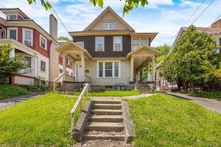 1016 Lancaster Avenue 18, Syracuse, NY 13210