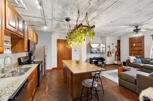 78 Watson Street, Detroit, MI 48201