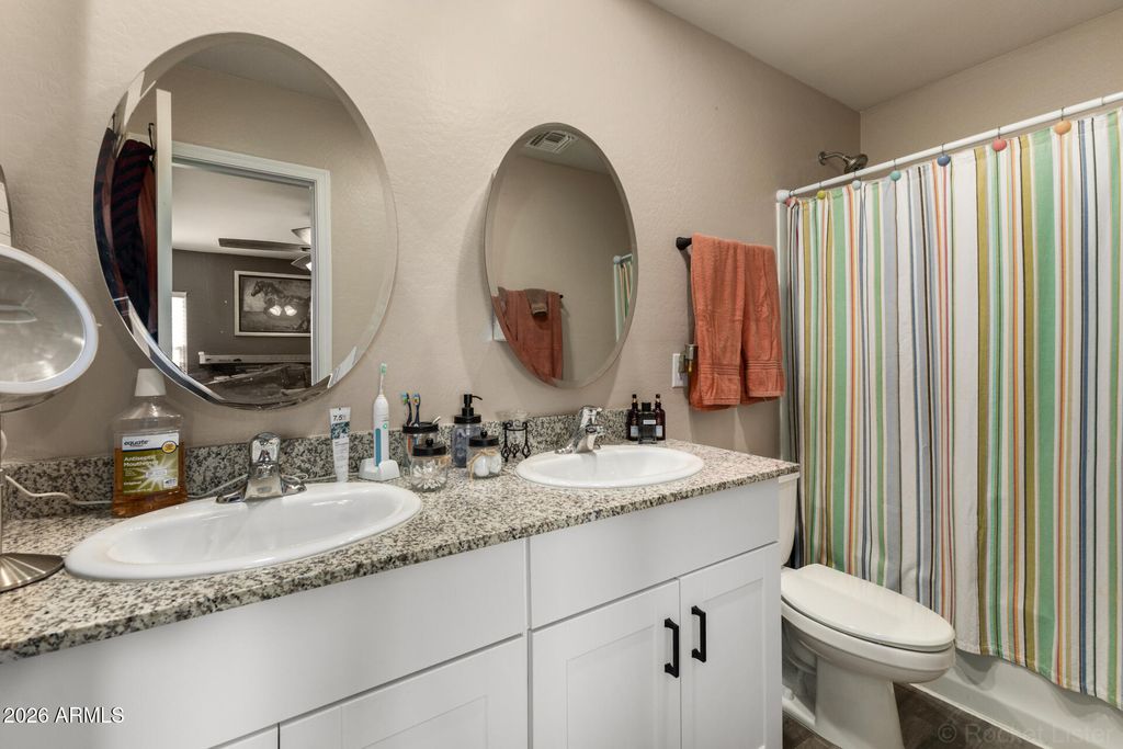 139 W DOUGLAS Avenue, Coolidge, AZ 85128 — photo 5