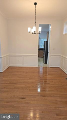 8320 MIDDLE RUDDINGS DR, Lorton, VA 22079