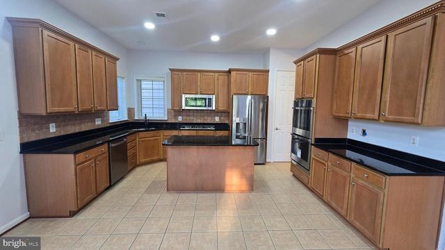 8320 MIDDLE RUDDINGS DR, Lorton, VA 22079