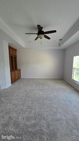 8320 MIDDLE RUDDINGS DR, Lorton, VA 22079