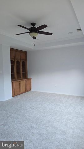 8320 MIDDLE RUDDINGS DR, Lorton, VA 22079