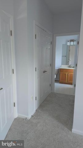 8320 MIDDLE RUDDINGS DR, Lorton, VA 22079