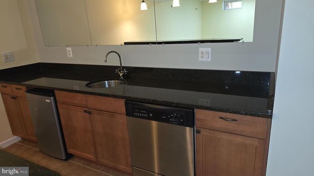 8320 MIDDLE RUDDINGS DR, Lorton, VA 22079