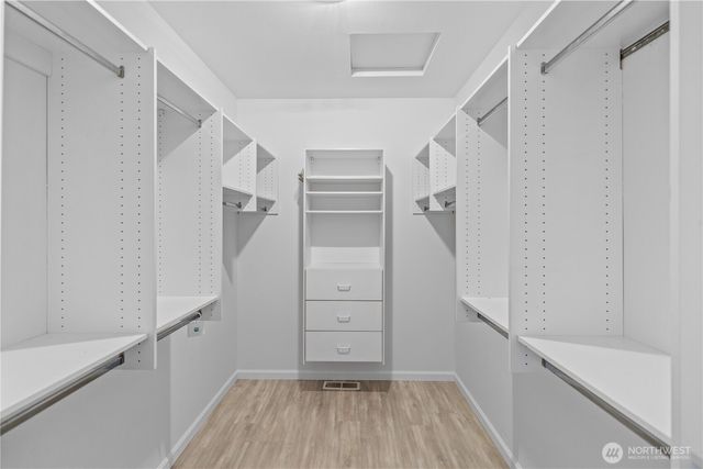 5217 W 76th Ave Court, University Place, WA 98467