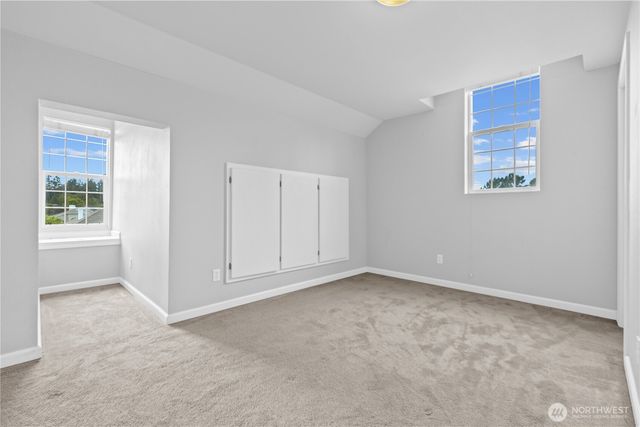 5217 W 76th Ave Court, University Place, WA 98467