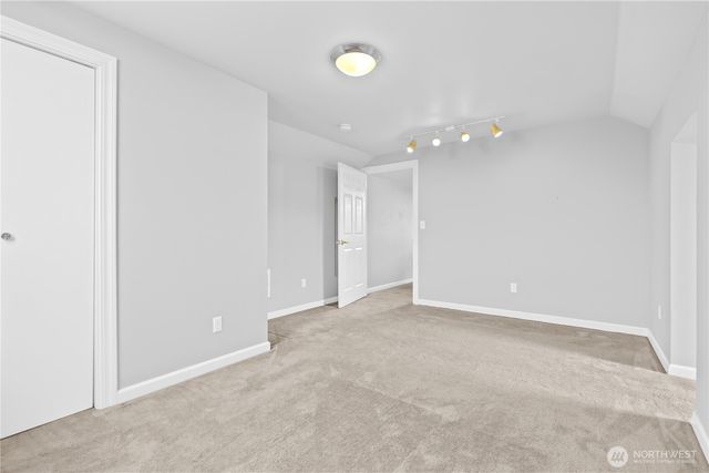 5217 W 76th Ave Court, University Place, WA 98467