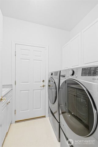 5217 W 76th Ave Court, University Place, WA 98467