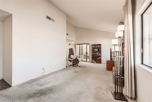 1882 Camino Verde Lane, Las Vegas, NV 89119