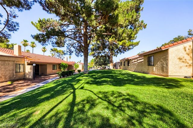 1882 Camino Verde Lane, Las Vegas, NV 89119