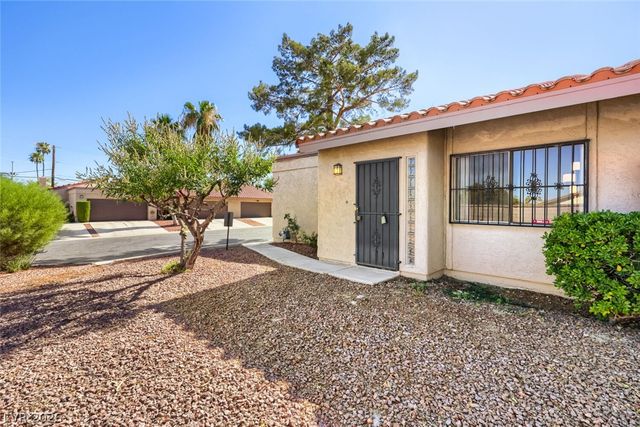 1882 Camino Verde Lane, Las Vegas, NV 89119