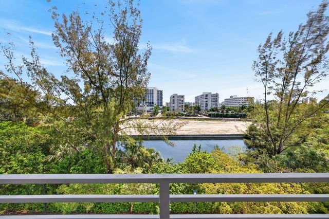 1044 NE 18th Avenue 203, Fort Lauderdale, FL 33304