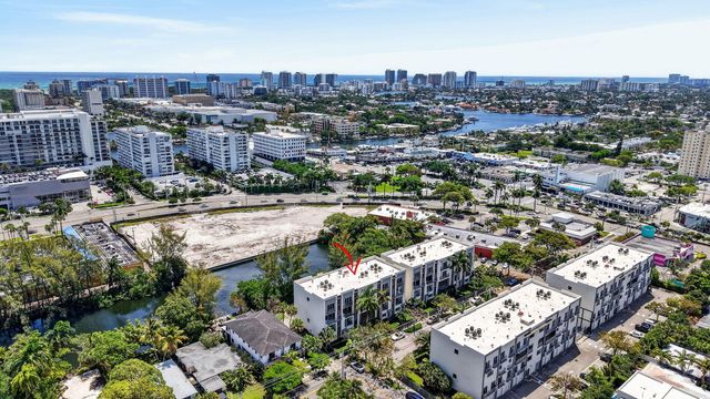 1044 NE 18th Avenue 203, Fort Lauderdale, FL 33304