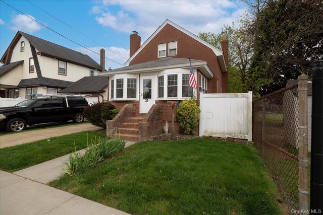 33 Althouse Avenue, East Rockaway, NY 11518