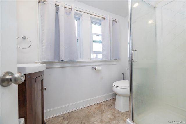 33 Althouse Avenue, East Rockaway, NY 11518