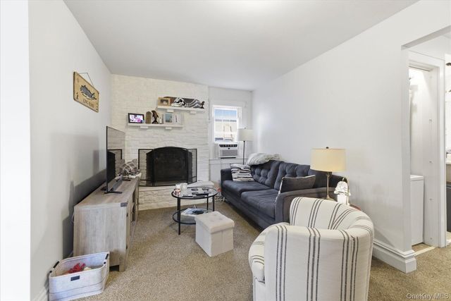 33 Althouse Avenue, East Rockaway, NY 11518