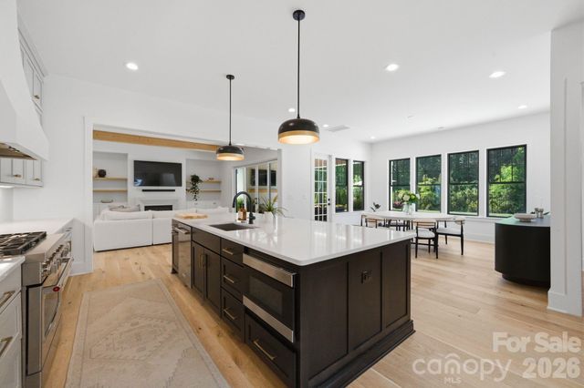 12016 Cambridge Square Drive, Cornelius, NC 28031