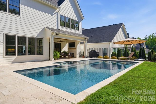 12016 Cambridge Square Drive, Cornelius, NC 28031