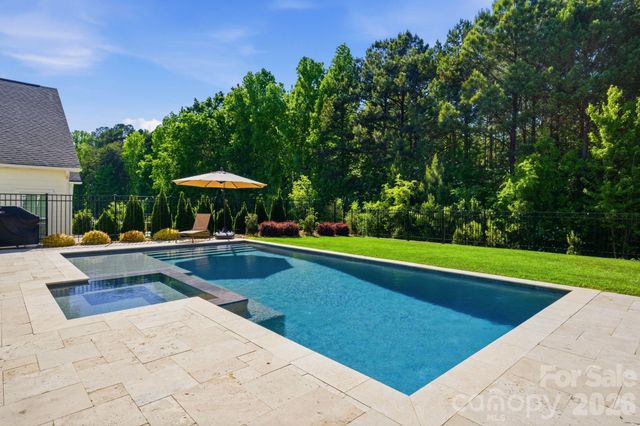 12016 Cambridge Square Drive, Cornelius, NC 28031