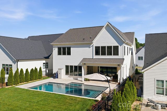 12016 Cambridge Square Drive, Cornelius, NC 28031