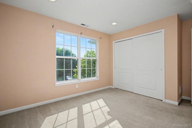 427 Vassar Place, Fishkill, NY 12524