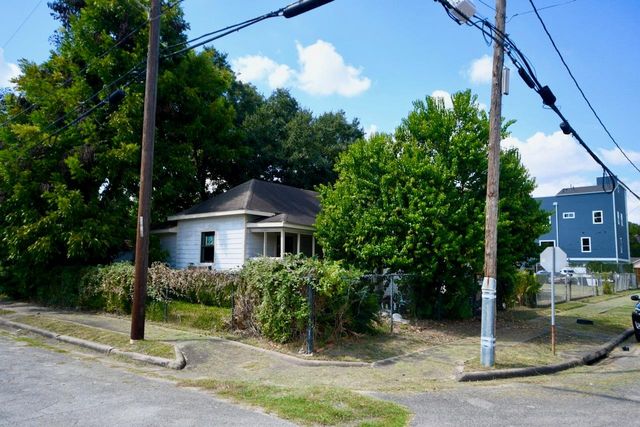 3036 Dennis Street, Houston, TX 77004
