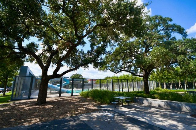 3036 Dennis Street, Houston, TX 77004