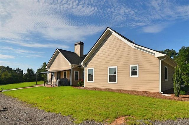 415 PJ East Road, Covington, GA 30014