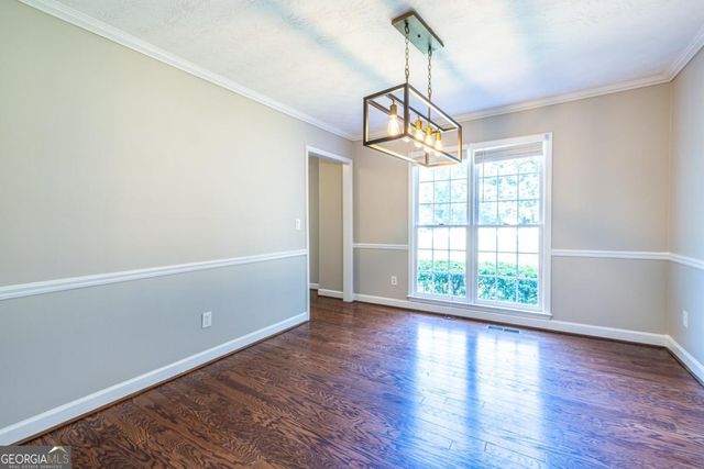 1093 Wash Lee Drive SW, Lilburn, GA 30047