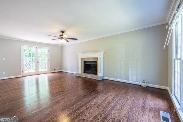 1093 Wash Lee Drive SW, Lilburn, GA 30047