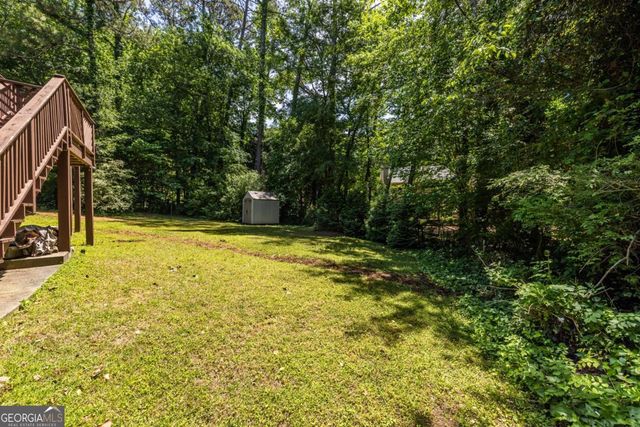 1093 Wash Lee Drive SW, Lilburn, GA 30047