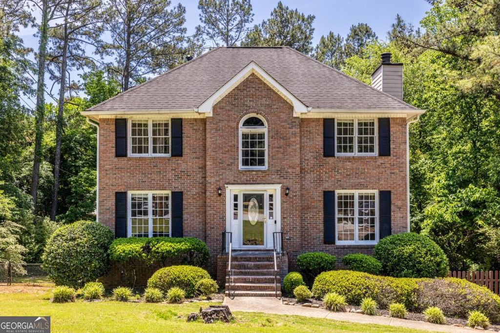 1093 Wash Lee Drive SW, Lilburn, GA 30047