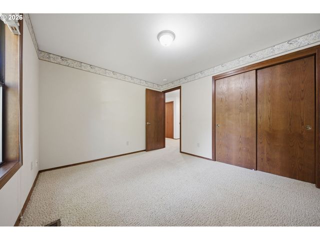16101 Ne 183RD St, Brush Prairie, WA 98606