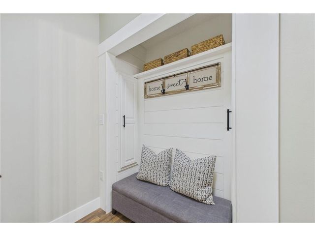 1240 County Road D #3, Maplewood, MN 55109