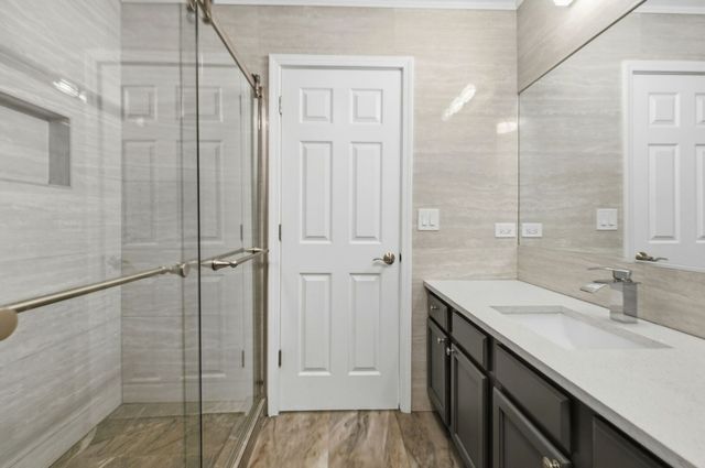 218 Goldenrod Drive 218, Elgin, IL 60124